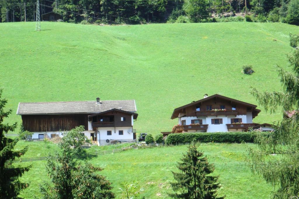 Zellerhof Apartmán *